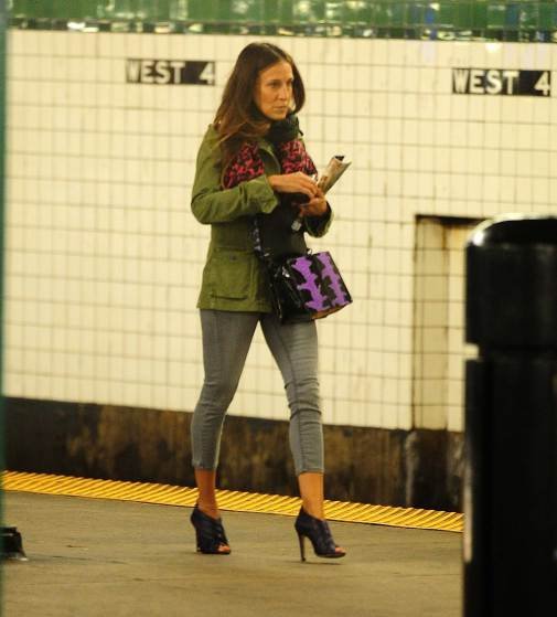 Καθημερινές στιγμές των σταρ -Οταν το Χόλιγουντ μπαίνει στο μετρό και κυκλοφορεί ανάμεσα στον κόσμο [εικόνες] | iefimerida.gr 2