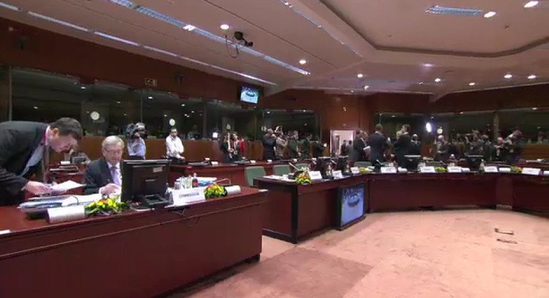 O Τσίπρας ζητάει πολιτική λύση -Οχι, απαντούν οι εταίροι [βίντεο] | iefimerida.gr 4