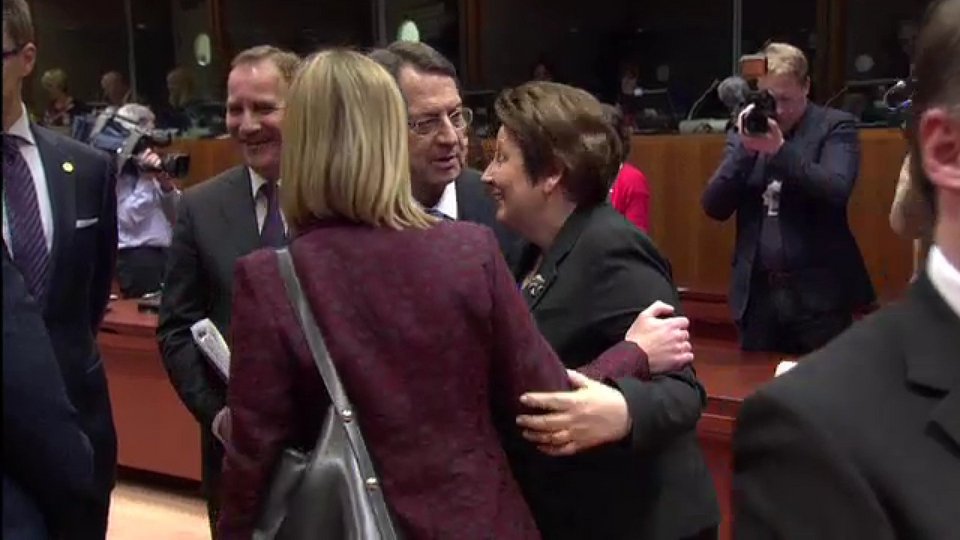 O Τσίπρας ζητάει πολιτική λύση -Οχι, απαντούν οι εταίροι [βίντεο] | iefimerida.gr 5