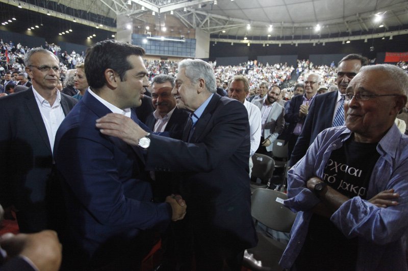 Ο Τσίπρας προανήγγειλε ανασχηματισμό: Κανείς υπουργός δεν είναι μόνιμος | iefimerida.gr 1