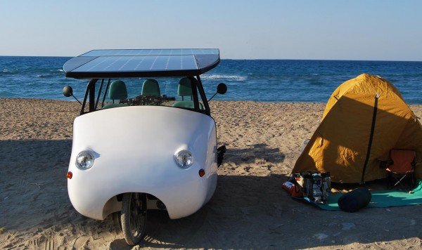 Αυτό είναι το ελληνικό ηλεκτροκίνητο όχημα -Εντυπωσιακό test drive στη Σαντορίνη [εικόνες] | iefimerida.gr 4