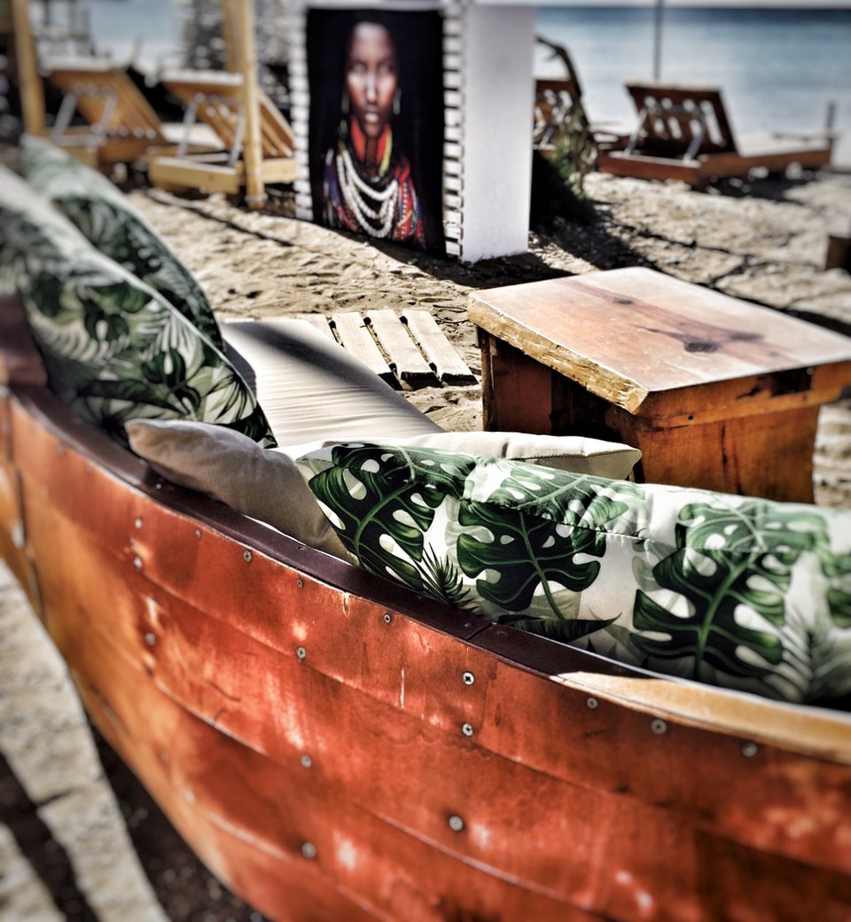 Sunrise: Το beach bar του φετινού καλοκαιριού είναι στο Αγκίστρι -Κοκτέιλ που ξεσηκώνουν, πάνω στη θάλασσα [εικόνες] | iefimerida.gr 0