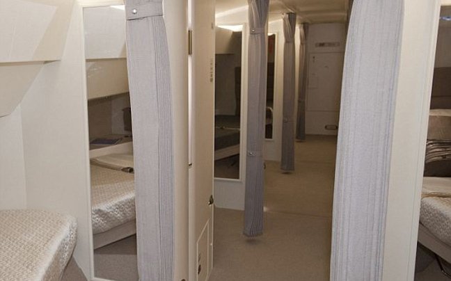 Το τζάμπο μου, η βίλα μου: Αεροπλάνα μεταμορφώνονται σε ιπτάμενα παλάτια -Η νέα τρέλα των δισεκατομμυριούχων [εικόνες] | iefimerida.gr 2