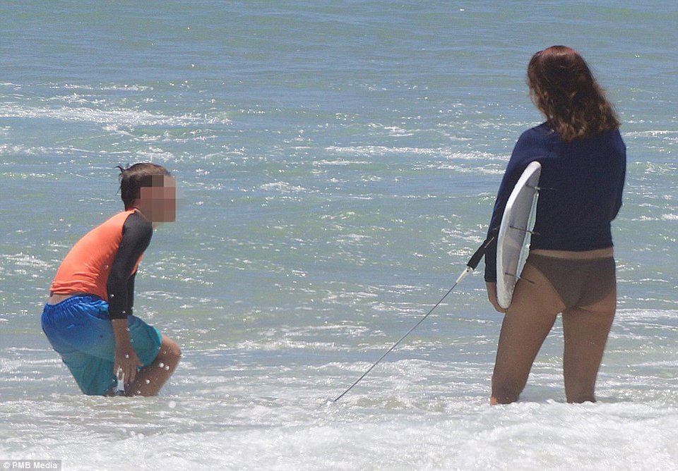 Σέρφερ η πριγκίπισσα Μαίρη της Δανίας – Αψογο κορμί, παρέα με τα τέσσερα παιδιά της [εικόνες] | iefimerida.gr 6