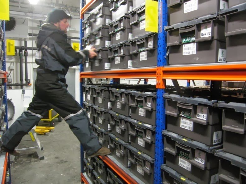 Η μεγαλύτερη σιταποθήκη στη Νορβηγία που φυλάει όλους τους καρπούς, για το τέλος του κόσμου [εικόνες] | iefimerida.gr 12