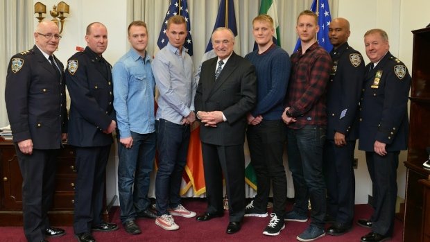 Σουηδοί αστυνομικοί έγιναν ήρωες στη Ν. Υόρκη -Σταμάτησαν συμπλοκή στο μετρό [εικόνες&βίντεο] | iefimerida.gr 2