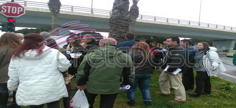 Βγήκαν στους δρόμους οι οπαδοί του Σώρρα -Μοιράζουν φυλλάδια υπέρ του καταζητούμενου αρχηγού τους [εικόνες] | iefimerida.gr 3