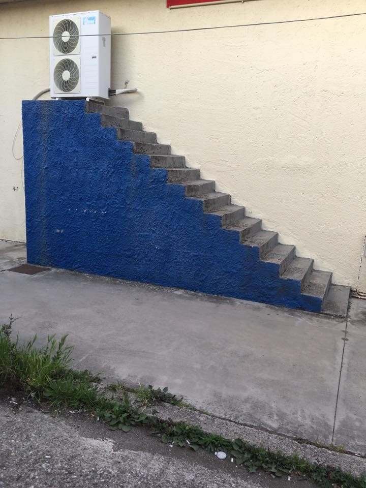 Η ελληνική πατέντα με το air condition και τη σκάλα [εικόνα] | iefimerida.gr 0