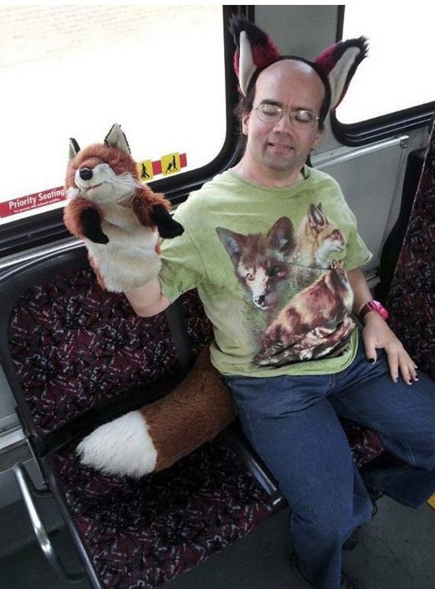 Ιδού γιατί το μετρό θεωρείται ένα από τα εκκεντρικότερα μέρη -Οι πιο παράξενοι συνταξιδιώτες [εικόνες] | iefimerida.gr 11