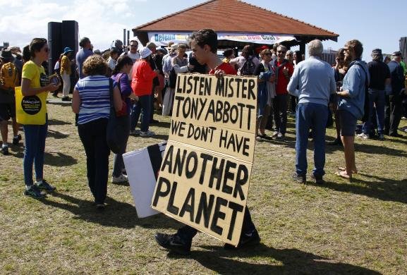 Ολος ο πλανήτης στους δρόμους -Φώναξαν για να αφυπνίσουν τους ηγέτες για την κλιματική αλλαγή [εικόνες] | iefimerida.gr 13