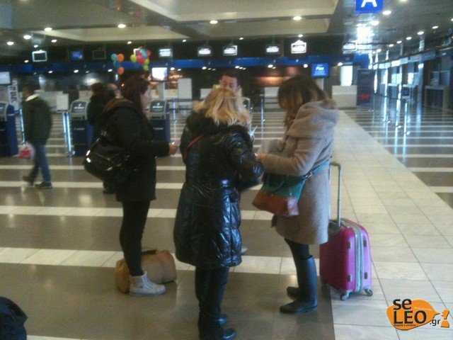 Στην Ιταλία οι Ελληνες συγγενείς των αγνοουμένων του Norman Atlantic -Θα ψάξουν τα νοσοκομεία σπιθαμή προς σπιθαμή [εικόνες] | iefimerida.gr 3