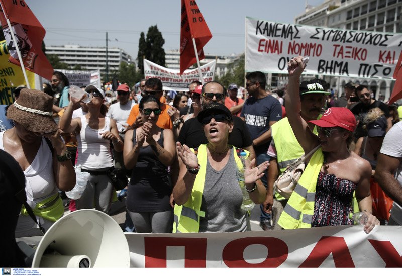 Οργή της ΠΟΕ-ΟΤΑ -Το σύνθημα για τον πρωθυπουργό: «Τσίπρα κουνήσου, τελειώνει η σύμβασή σου» | iefimerida.gr 3