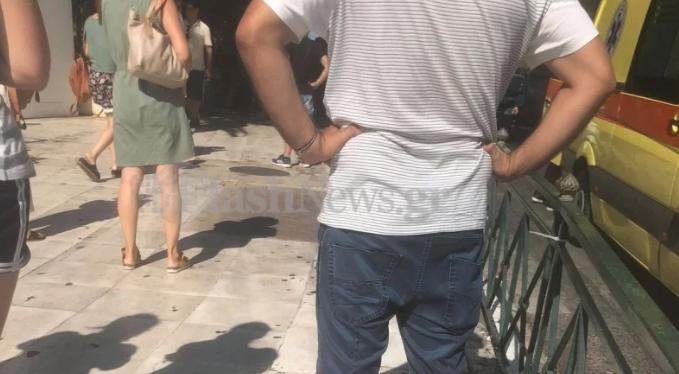 Αιματηρή συμπλοκή στο κέντρο των Χανίων -Αλλοδαπός μαχαίρωσε ομοεθνή του σε λαιμό και κοιλιά [εικόνες] | iefimerida.gr 0