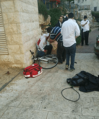 Φονική επίθεση Παλαιστινίων σε συναγωγή: Εισέβαλαν με τσεκούρια [εικόνες & βίντεο] | iefimerida.gr 1