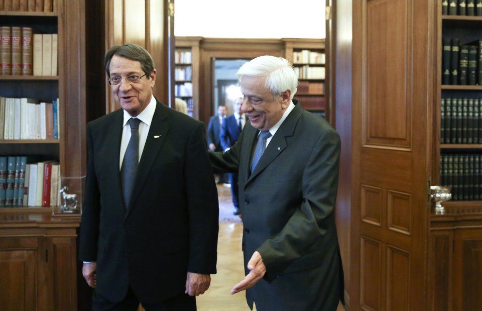 Συνάντηση Παυλόπουλου-Αναστασιάδη στο Προεδρικό -Το Κυπριακό στο επίκεντρο [εικόνες] | iefimerida.gr 3