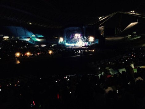 Μια άλλη Ελλάδα έζησε την φρενίτιδα της Lady Gaga στην Αθήνα [εικόνες] | iefimerida.gr 11