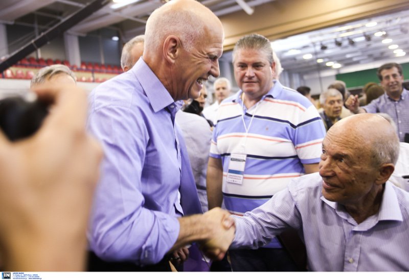 Σημίτης: Ο κόσμος πιστεύει ότι οι ηγεσίες απέτυχαν -Νέο κόμμα από νέα πρόσωπα εδώ και τώρα [εικόνες] | iefimerida.gr 4