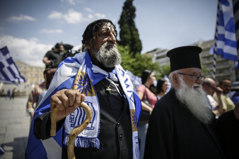Συγκέντρωση στο κέντρο της Αθήνας για τους 2 στρατιωτικούς [εικόνες & βίντεο] | iefimerida.gr 7