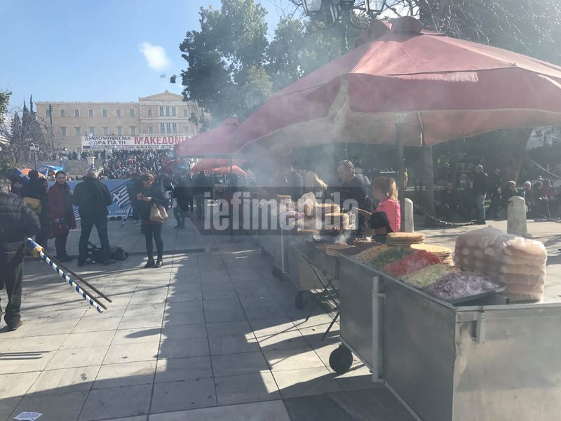 Συλλαλητήριο για τη Μακεδονία: Πάνω από 200.000 στο Σύνταγμα | iefimerida.gr 12