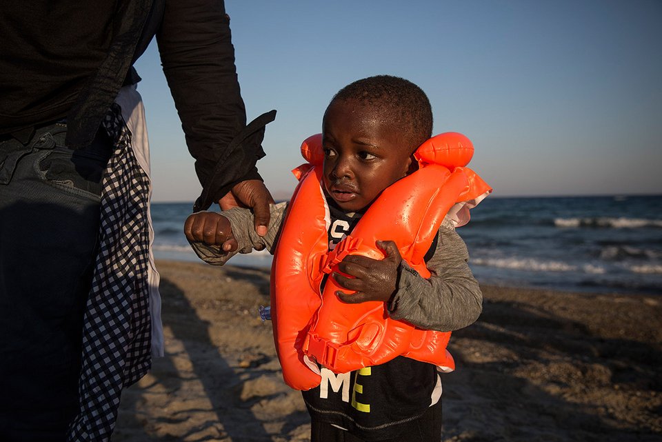 To δράμα, ο κίνδυνος και το ταξίδι: Φωτογραφίες-γροθιά με μετανάστες στην Κω [εικόνες] | iefimerida.gr 5