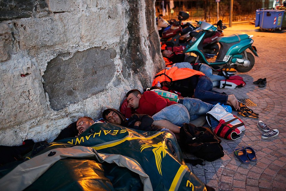 To δράμα, ο κίνδυνος και το ταξίδι: Φωτογραφίες-γροθιά με μετανάστες στην Κω [εικόνες] | iefimerida.gr 10