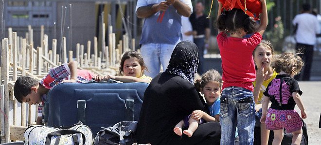 Σπαρακτικές εικόνες από τα προσφυγικά καταλύματα χιλιομέτρων με Σύριους στην Ιορδανία [εικόνες] | iefimerida.gr 2