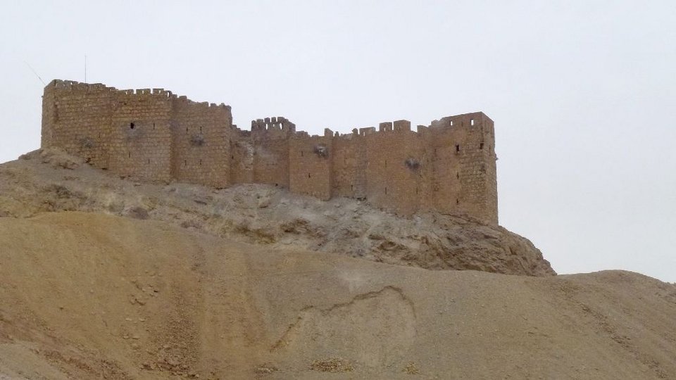 Εκατοντάδες εκτοπισμένοι κάτοικοι της Παλμύρας, επέστρεψαν στα σπίτια τους για πρώτη φορά [εικόνες] | iefimerida.gr 2