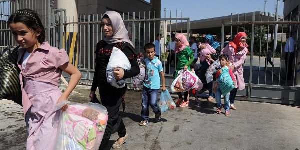 Σπαρακτικές εικόνες από τα προσφυγικά καταλύματα χιλιομέτρων με Σύριους στην Ιορδανία [εικόνες] | iefimerida.gr 0