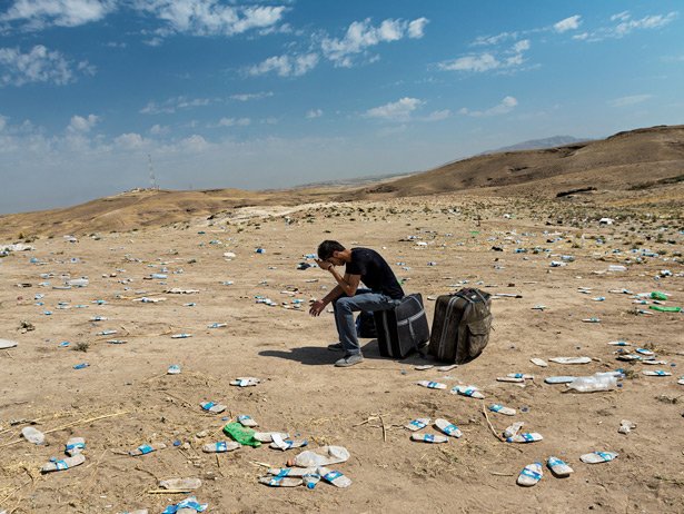 Ο Γολγοθάς της Συρίας: Η φωτογραφία που κάνει το γύρο του κόσμου και συγκλονίζει [εικόνα] | iefimerida.gr 0