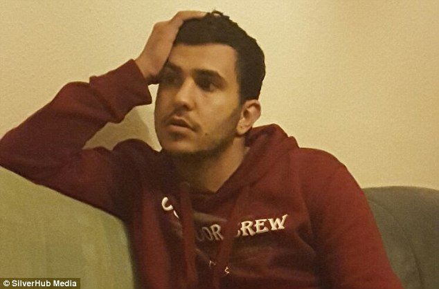 Πρόσφυγες συνέλαβαν τον Σύρο τρομοκράτη που έψαχνε η γερμανική αστυνομία [εικόνες & βίντεο] | iefimerida.gr 1