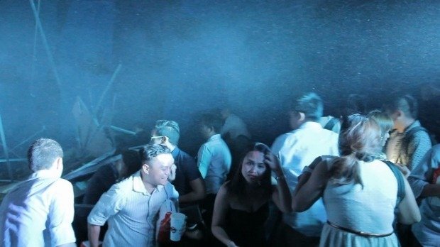 Ταβάνι καταπλάκωσε θεατές σε σινεμά στις Φιλιππίνες – Εξι τραυματίες [εικόνες&βίντεο]  | iefimerida.gr 0