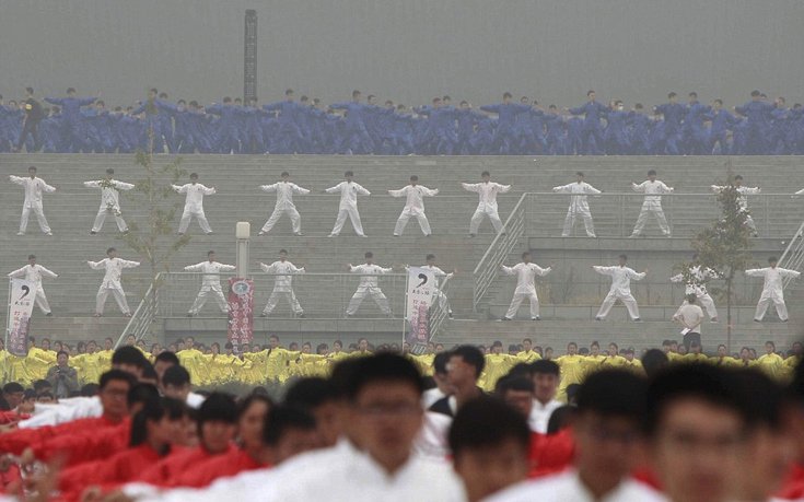 Απίστευτο: Ταυτόχρονο τάι-τσι από 50.000 Κινέζους [εικόνες]  | iefimerida.gr 4