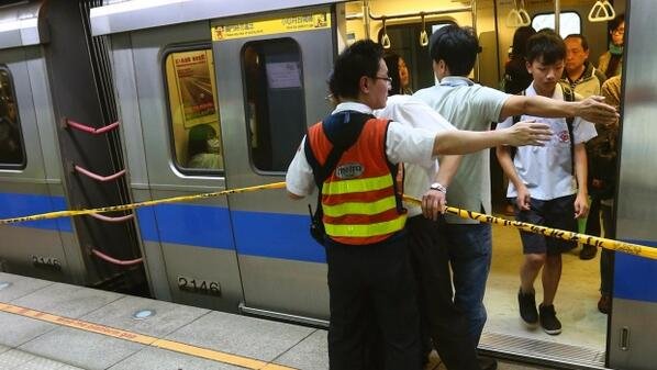 Μεθυσμένος σκόρπισε τον θάνατο στο Μετρό της Ταϊβάν -Τουλάχιστον 4 νεκροί και 25 τραυματίες [εικόνες] | iefimerida.gr 0