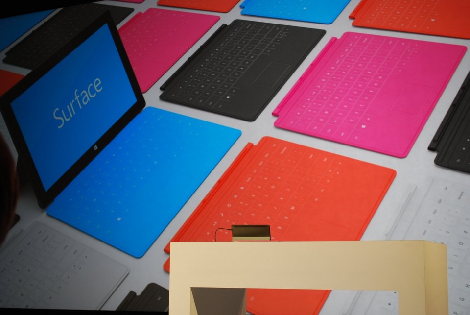 Surface: To πρώτο tablet της Microsoft έρχεται με Windows 8  [εικόνες] | iefimerida.gr 3
