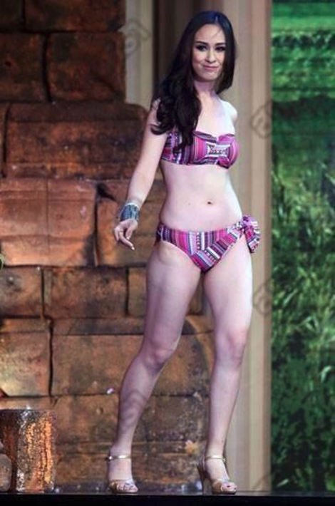 Τα δάκρυα της Μις Ταϊλάνδη -Ζήτησε την εκτέλεση διαδηλωτών αλλά δεν άντεξε την κατακραυγή σε Facebook και Twitter [εικόνες] | iefimerida.gr 2