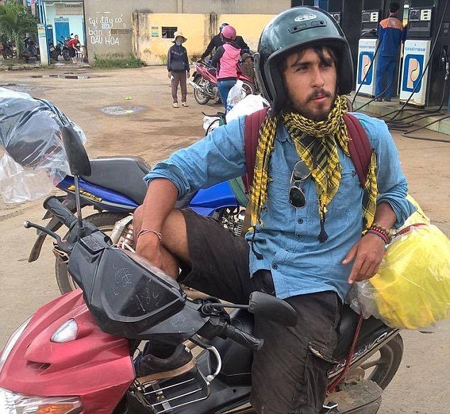 Βρετανός εξαφανίστηκε μυστηριωδώς στην Ταϊλάνδη -Το τηλεφώνημα που συγκλόνισε την οικογένειά του [εικόνες] | iefimerida.gr 1