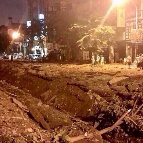 Πύρινη κόλαση από έκρηξη φυσικού αερίου σε πόλη της Ταϊβάν: Δεκάδες νεκροί και πάνω από 200 τραυματίες [εικόνες&βίντεο] | iefimerida.gr 2