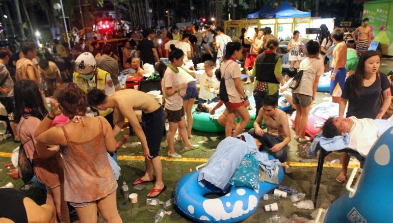 Χάος σε water park στην Ταϊβάν -Πάνω από 500 τραυματίες σε κόλαση φωτιάς [εικόνες] | iefimerida.gr 0