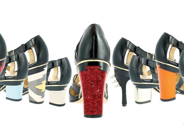 Η σχεδιάστρια παπουτσιών που είχε ΤΗΝ ιδέα: Γοβάκια και πέδιλα με τακούνια που αλλάζεις μόνη σου [εικόνες] | iefimerida.gr 1