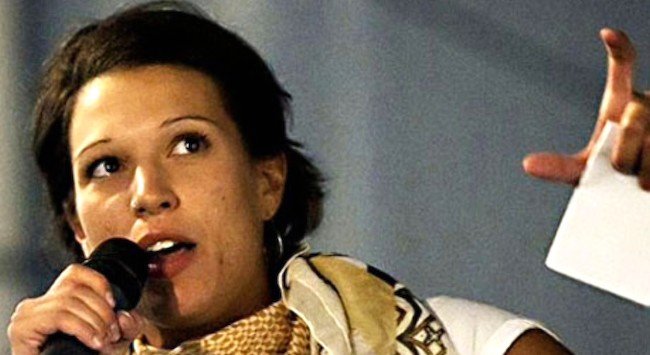 Ποιά είναι η Μπεατρίζ Ταλεγκόν που είπε κατάμουτρα στον Παπανδρέου ότι με λιμουζίνες, πεντάστερα, δείπνα και δημόσιο χρήμα δεν γίνεται Σοσιαλισμός [εικόνες] | iefimerida.gr 0