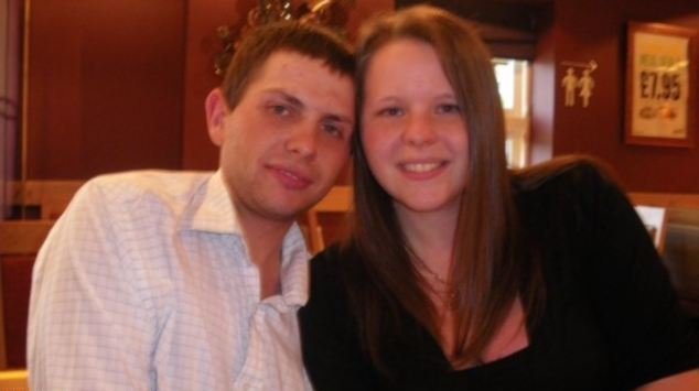 Την έκανε «τόπι» στο ξύλο τέσσερις μόλις ημέρες μετά τον γάμο τους [εικόνες] | iefimerida.gr 2