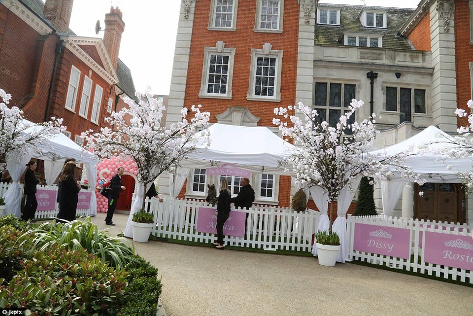 Το πιο εκκεντρικό παιδικό πάρτυ -Στο σπίτι της Tamara Ecclestone [εικόνες] | iefimerida.gr 13