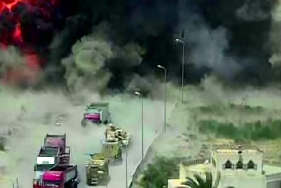 Σινά: Τανκ πάτησε παγιδευμένο με εκρηκτικά αυτοκίνητο -Τεράστια έκρηξη [βίντεο] | iefimerida.gr 6