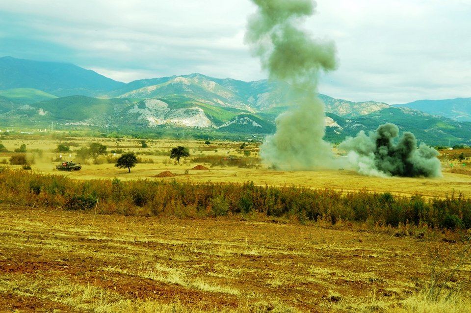 Τα τανκς της ΧΧΙ Τεθωρακισμένης Ταξιαρχίας εν δράσει -Ευκινησία, ευκαμψία και ισχύς πυρός [εικόνες]  | iefimerida.gr 9