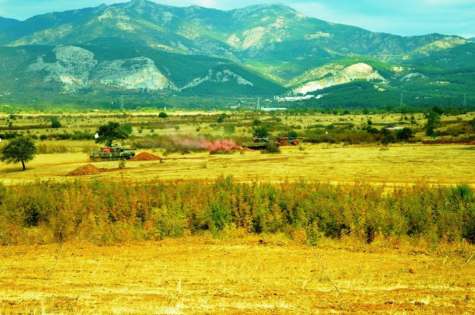 Τα τανκς της ΧΧΙ Τεθωρακισμένης Ταξιαρχίας εν δράσει -Ευκινησία, ευκαμψία και ισχύς πυρός [εικόνες]  | iefimerida.gr 11
