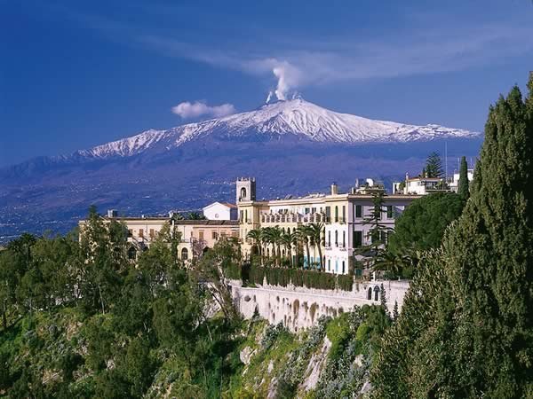 Μετά το ΝΑΤΟ, Σύνοδος G7 στη Σικελία -Οι ηγέτες ποζάρουν μπροστά σε ένα αρχαίο ελληνικό θέατρο [εικόνες] | iefimerida.gr 5