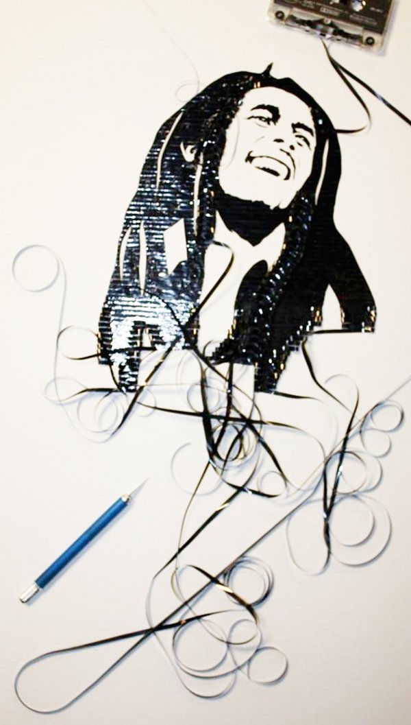 Εντυπωσιακά πορτραίτα από παλιές κασέτες [Εικόνες] | iefimerida.gr 5