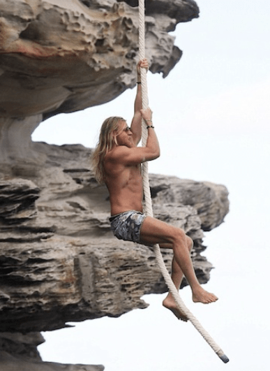 Οταν ο Μόγλης συνάντησε την Ντέμι: Το νέο αμόρε της Μουρ δεν είναι καθόλου classy [εικόνα] | iefimerida.gr 0