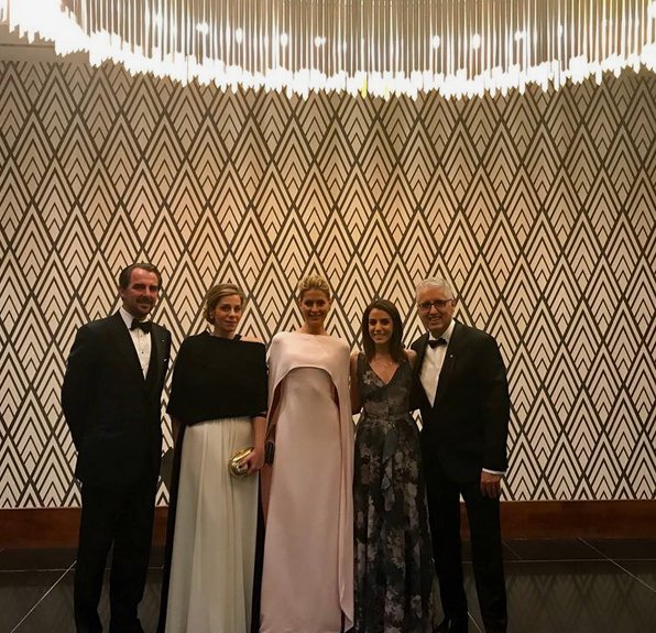 Η σούπερ σικ εμφάνιση της Τατιάνα Μπλάτνικ με φόρεμα Ελληνίδας σχεδιάστριας [εικόνες] | iefimerida.gr 1