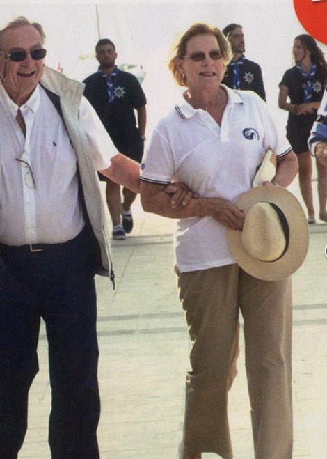 Η περιπέτεια του Νικόλαου Γλίξμπουργκ και της Τατιάνας σε ιστιοπλοϊκούς αγώνες στις Σπέτσες -Γιατί καθυστέρησαν να τερματίσουν [εικόνες] | iefimerida.gr 2